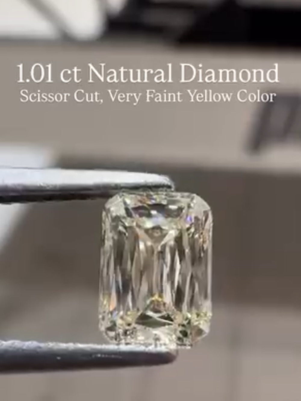 Natural 1.01 ct Scissor Cut Diamond - Very Faint Yellow